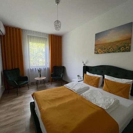 Gizell Apartment 2 Sibiu Bagian luar foto